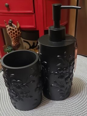 Bino Bathroom Soap Dispenser & Tumbler Set